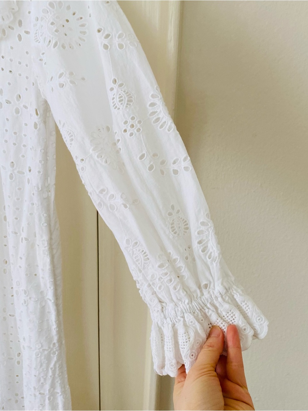 $495 LoveShackFancy Elspeth White Lace Crochet Scalloped Broderie Shirt Dress XS - Picture 14 of 15